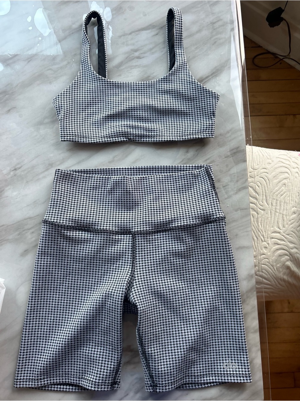 ALO Yoga Black and White Houndstooth Athletic Bike Shorts Set
